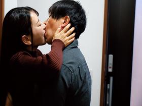 愛する妻の裏の顔 紗々原ゆり サンプル動画サムネイル